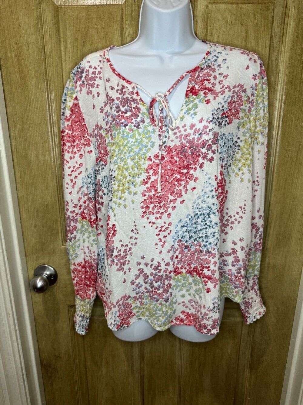 Lucky Brand Womens Sz L Large Top Tie Front Floral V Neck